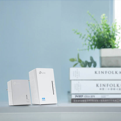 TP-Link TLWPA4220KIT AV600 300Mbps Wi-Fi Extender Kit