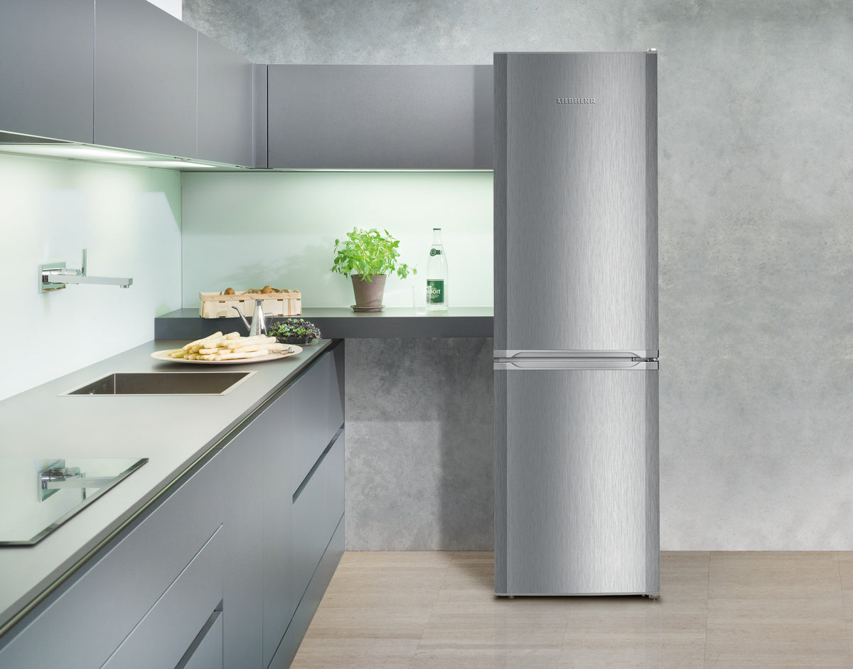 Liebherr Fridge Freezer 60/40 SmartFrost - Silver - CUele 3331
