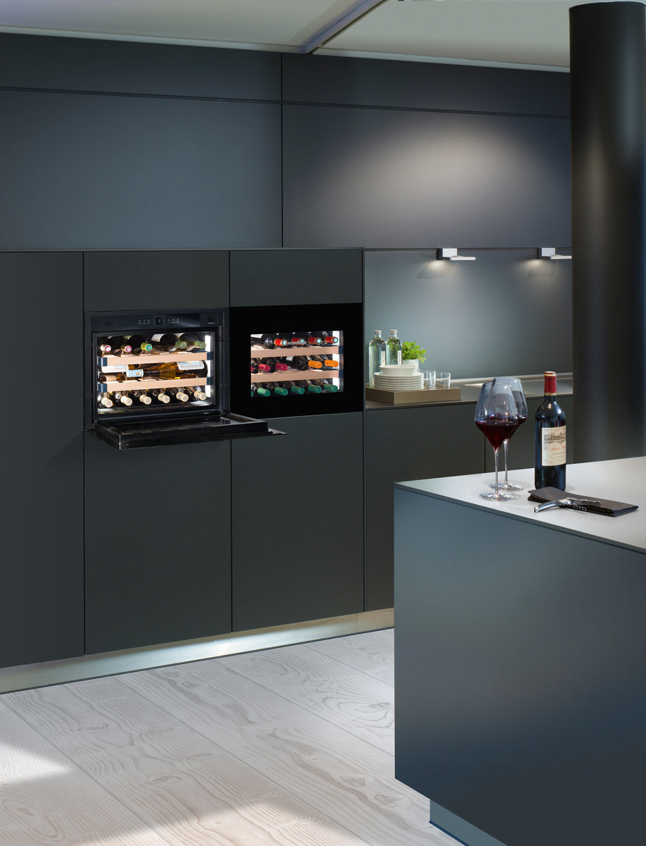 Liebherr WKEgb582 — Built-In Wine Storage Fridges - Single Zone