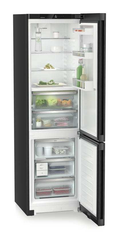 Liebherr plus BioFresh Fridge Freezer 70/30 NoFrost - Black Steel - CBNbda 572i