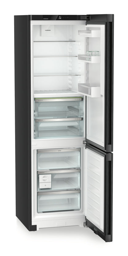 Liebherr plus BioFresh Fridge Freezer 70/30 NoFrost - Black Steel - CBNbda 572i