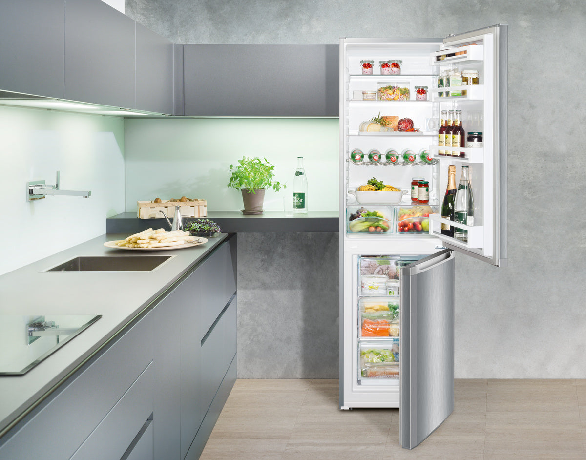 Liebherr Fridge Freezer 60/40 SmartFrost - Silver - CUele 3331